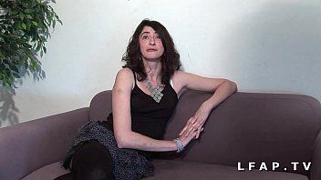 play Gagica buna la vreo 40 de ani inca face sex bine