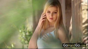 play Filmes xnxx com loiras peludas maduras da atraente Itália