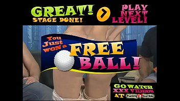 play بعد لعبة الجولف ، تخلع الفتيات ملابسهن ويقمن بـ xxx