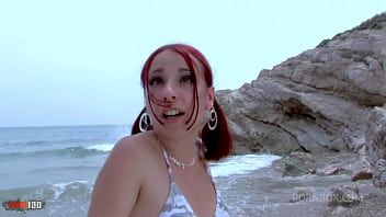 play This bitch does oral xxx as much as it takes because she is very faithful to him
